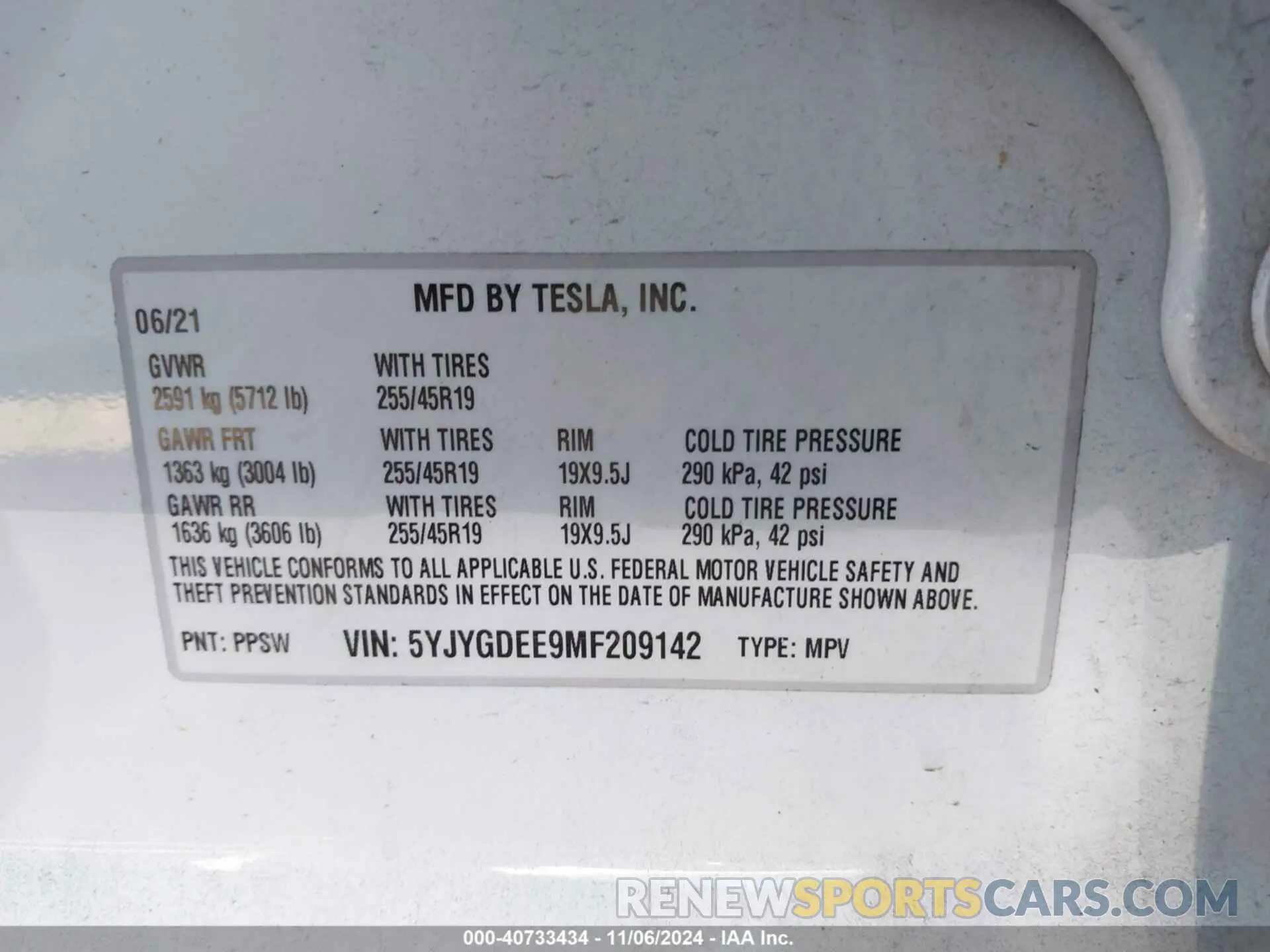 9 fotografías del automóvil dañado 5YJYGDEE9MF209142 TESLA MODEL Y 2021