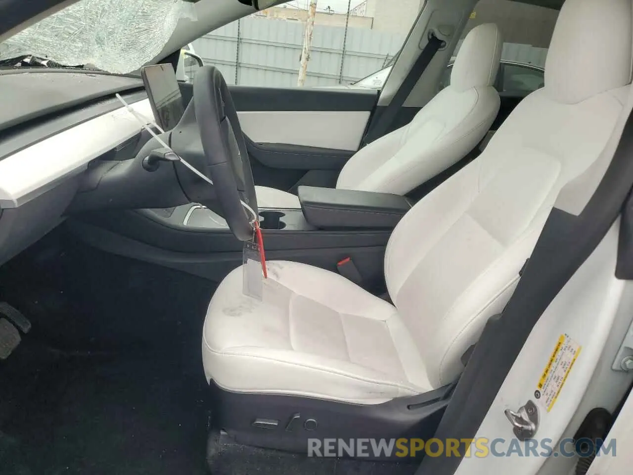 7 fotografías del automóvil dañado 5YJYGDEE9MF282138 TESLA MODEL Y 2021
