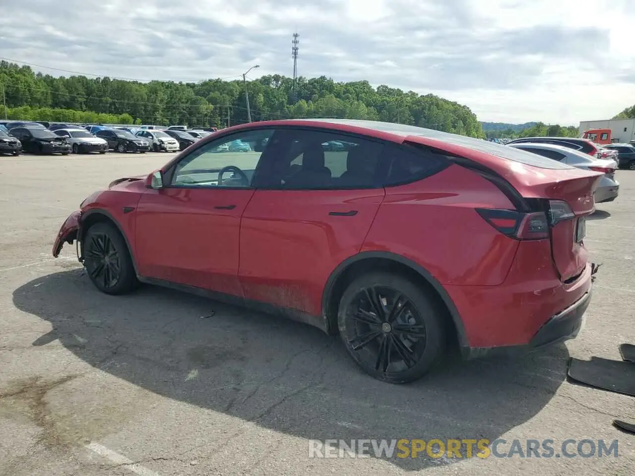 2 fotografías del automóvil dañado 5YJYGDEE9MF293849 TESLA MODEL Y 2021