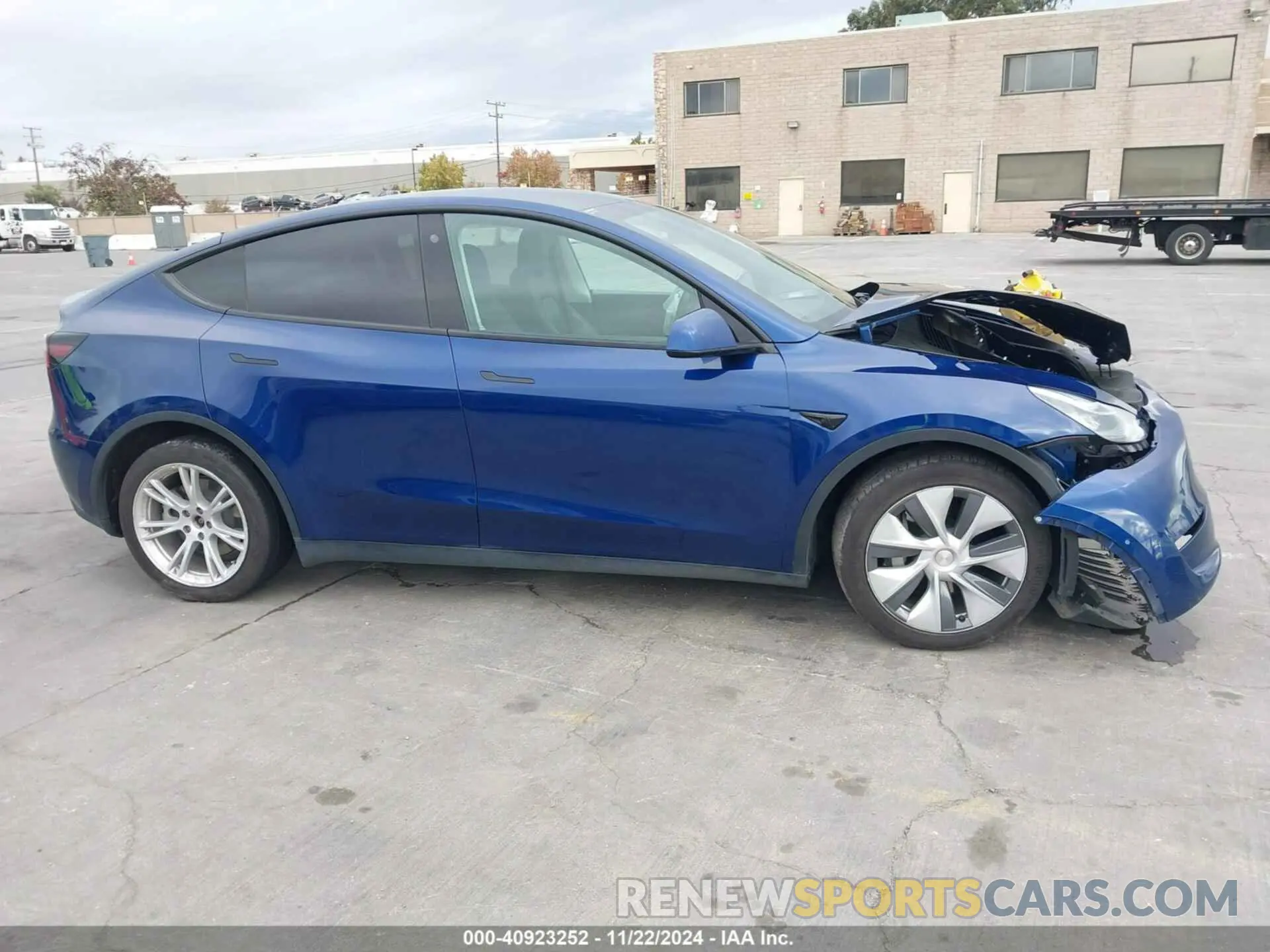 14 fotografías del automóvil dañado 5YJYGDEE9MF295956 TESLA MODEL Y 2021
