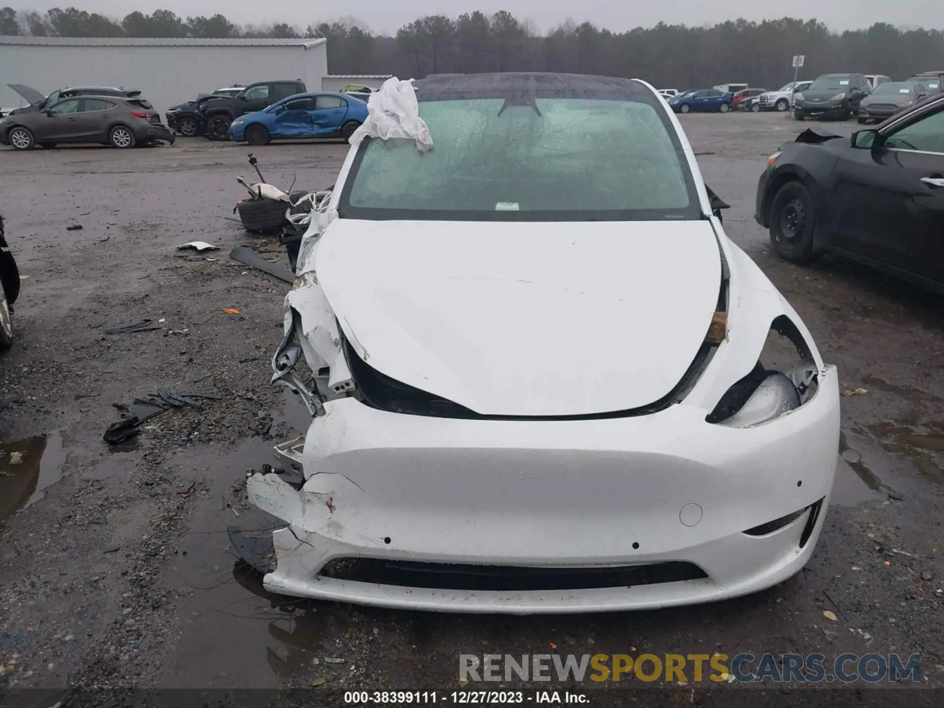 12 fotografías del automóvil dañado 5YJYGDEEOMF118986 TESLA MODEL Y 2021