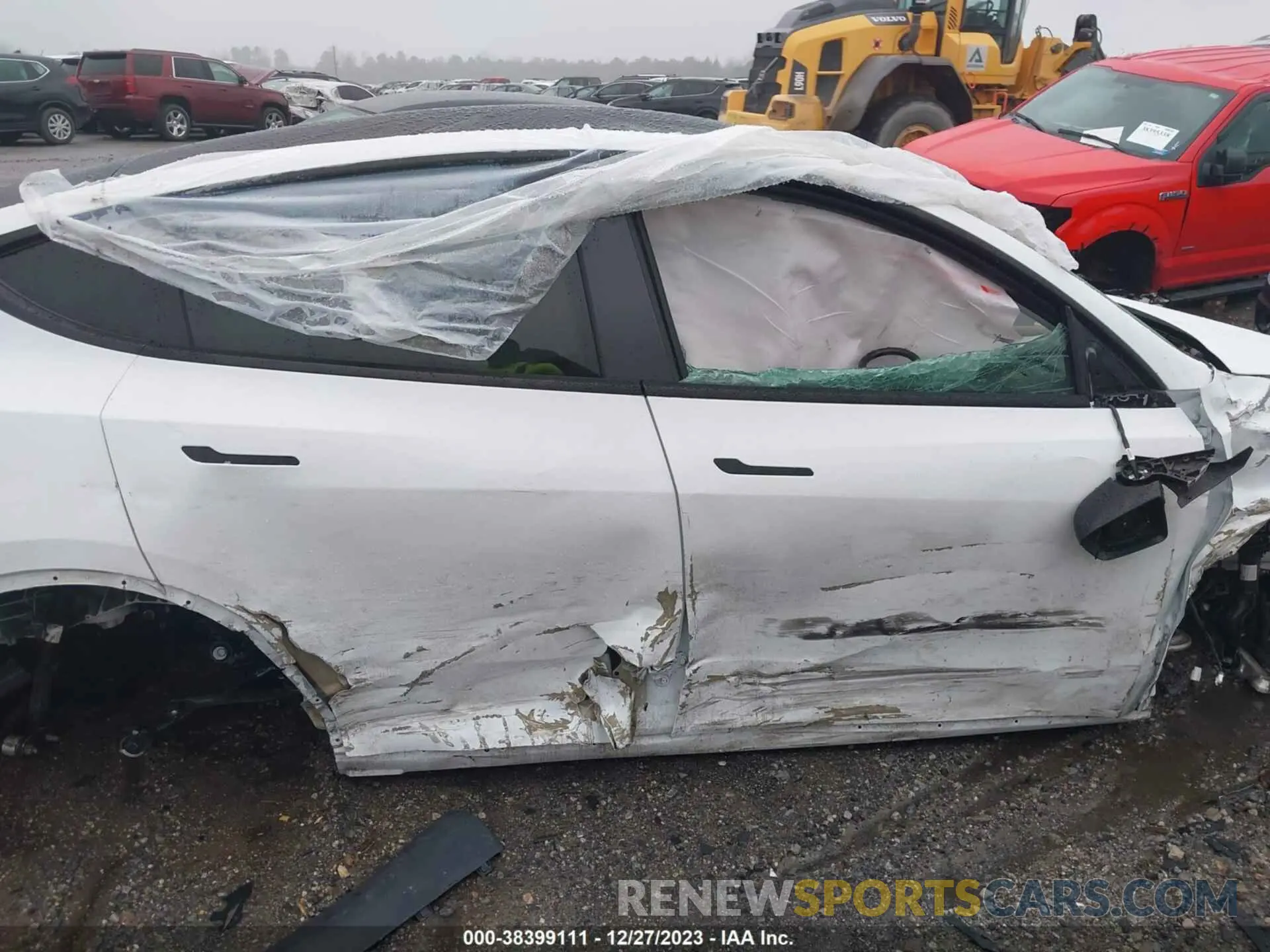 13 fotografías del automóvil dañado 5YJYGDEEOMF118986 TESLA MODEL Y 2021