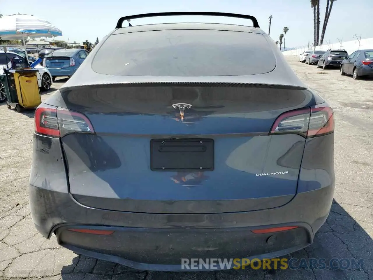 6 fotografías del automóvil dañado 5YJYGDEEXMF070154 TESLA MODEL Y 2021