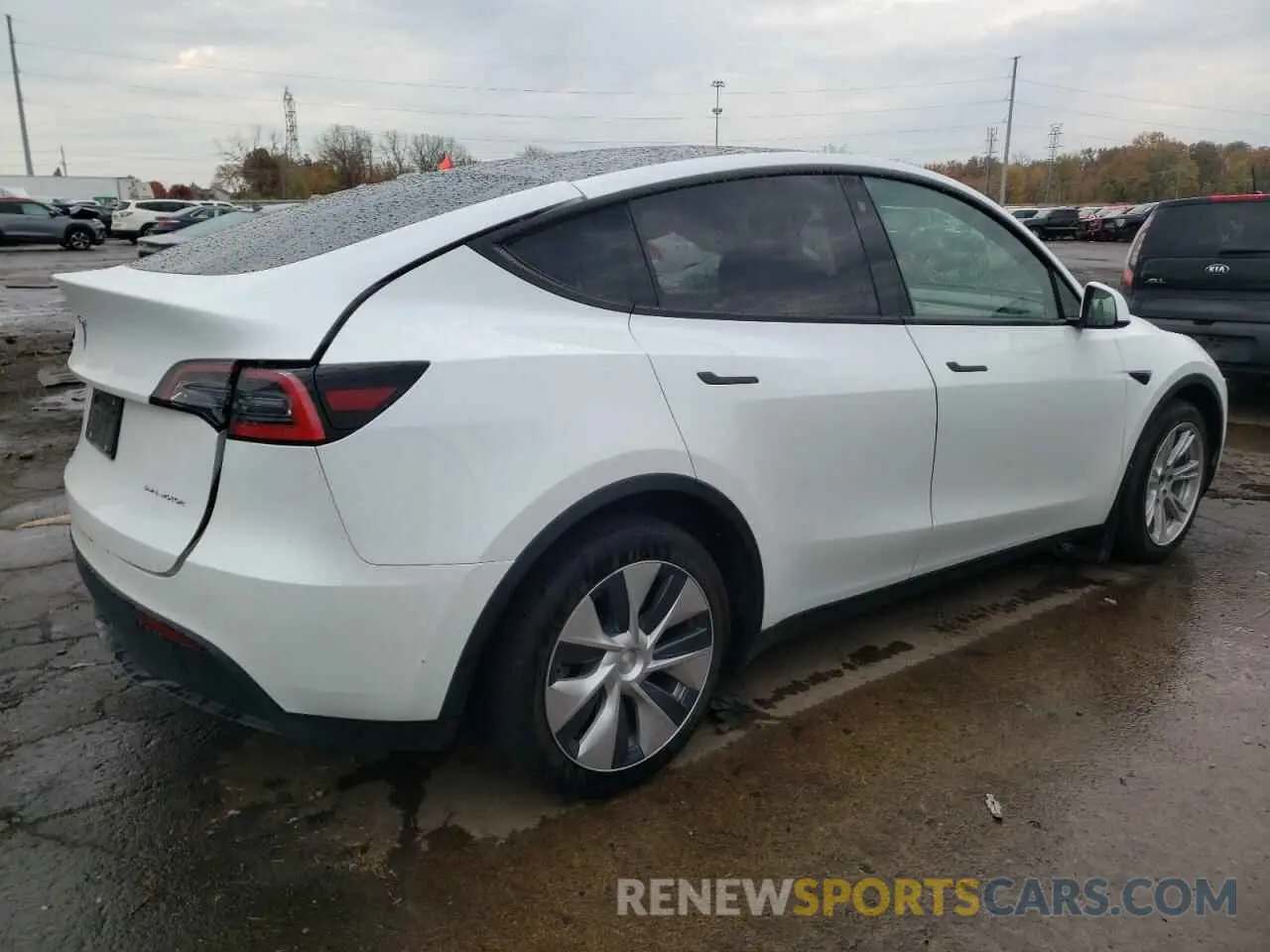 3 fotografías del automóvil dañado 5YJYGDEEXMF083826 TESLA MODEL Y 2021