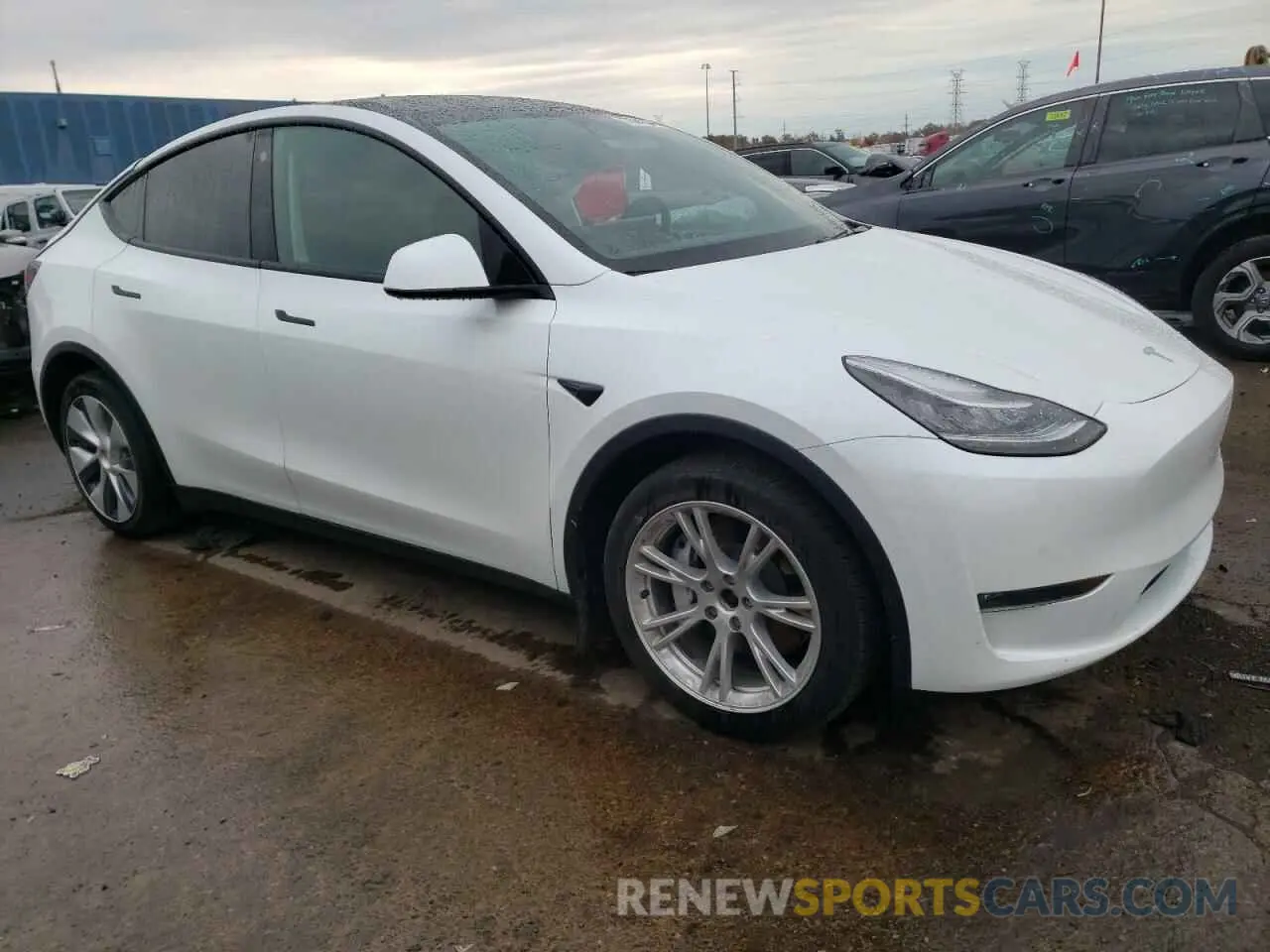 4 fotografías del automóvil dañado 5YJYGDEEXMF083826 TESLA MODEL Y 2021