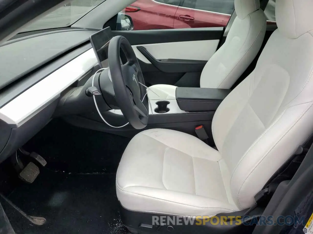 7 fotografías del automóvil dañado 5YJYGDEEXMF090050 TESLA MODEL Y 2021