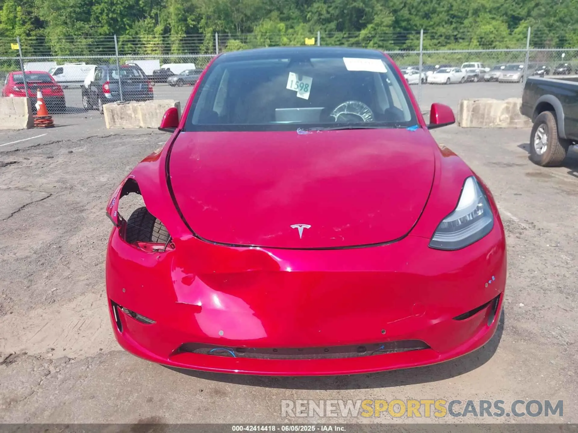 12 fotografías del automóvil dañado 5YJYGDEEXMF092431 TESLA MODEL Y 2021