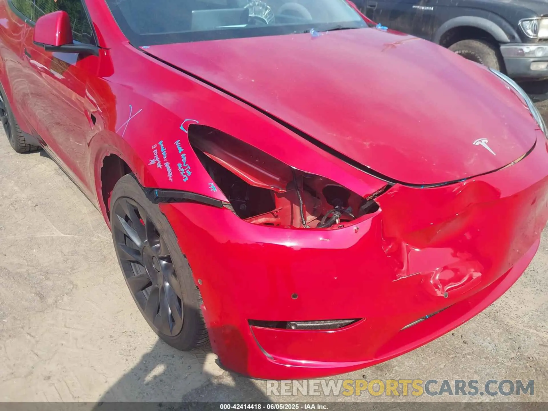 6 fotografías del automóvil dañado 5YJYGDEEXMF092431 TESLA MODEL Y 2021