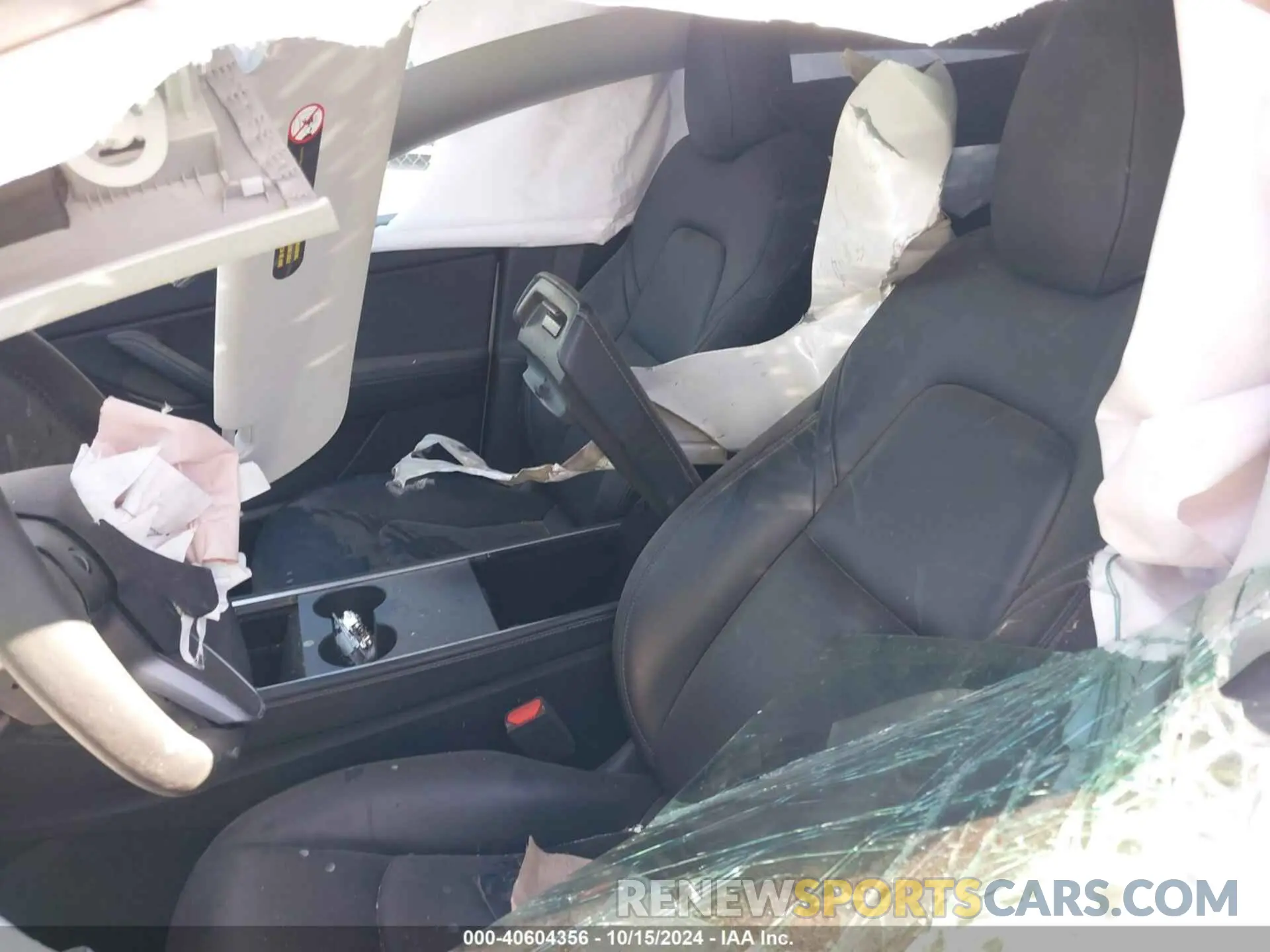7 fotografías del automóvil dañado 5YJYGDEEXMF193632 TESLA MODEL Y 2021