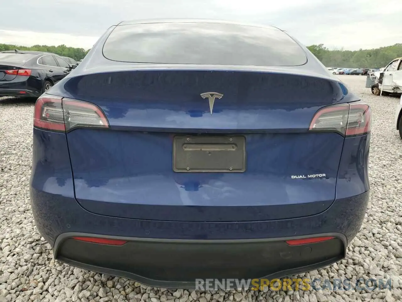 6 fotografías del automóvil dañado 5YJYGDEEXMF196711 TESLA MODEL Y 2021
