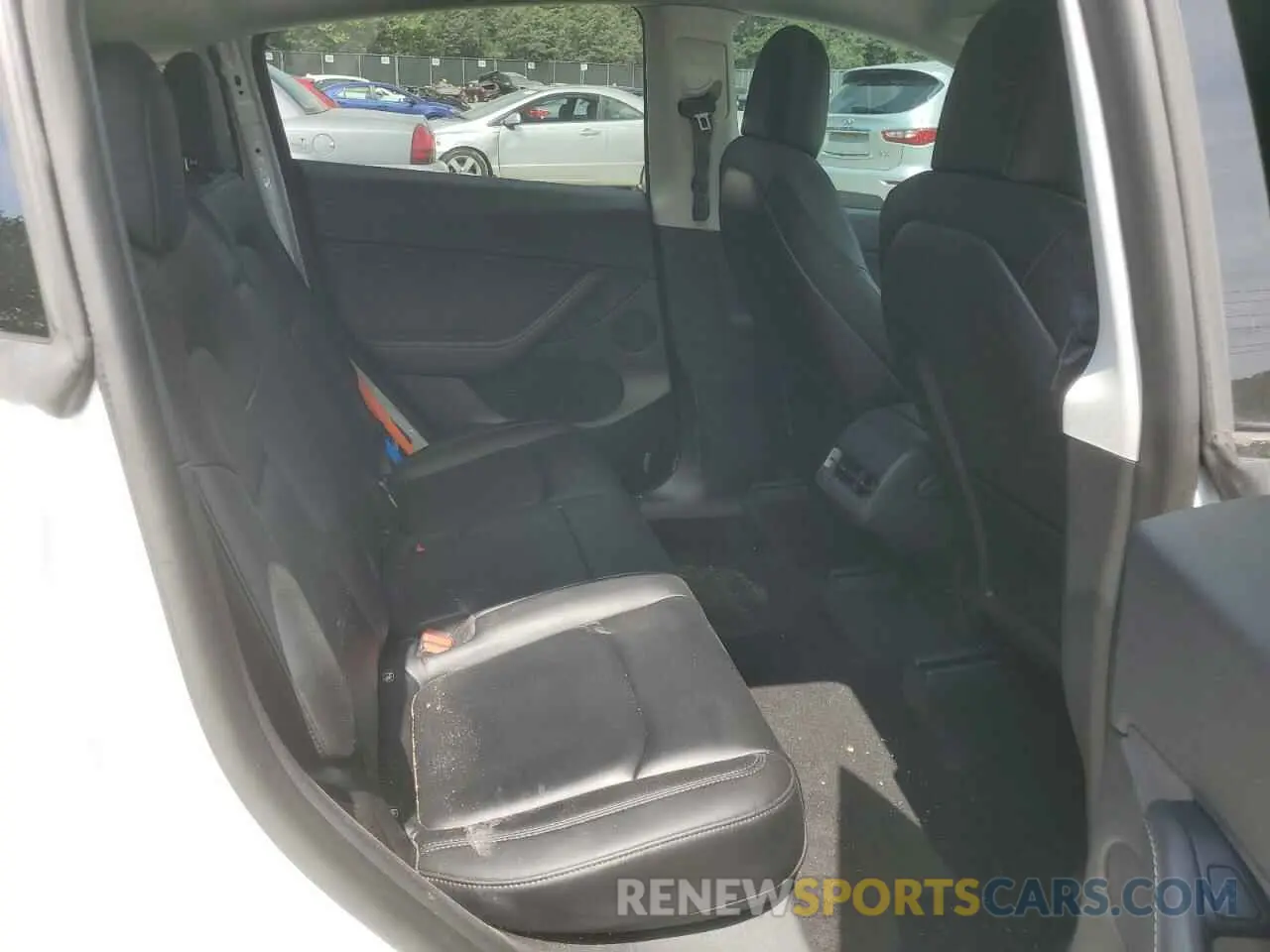 11 fotografías del automóvil dañado 5YJYGDEEXMF200224 TESLA MODEL Y 2021
