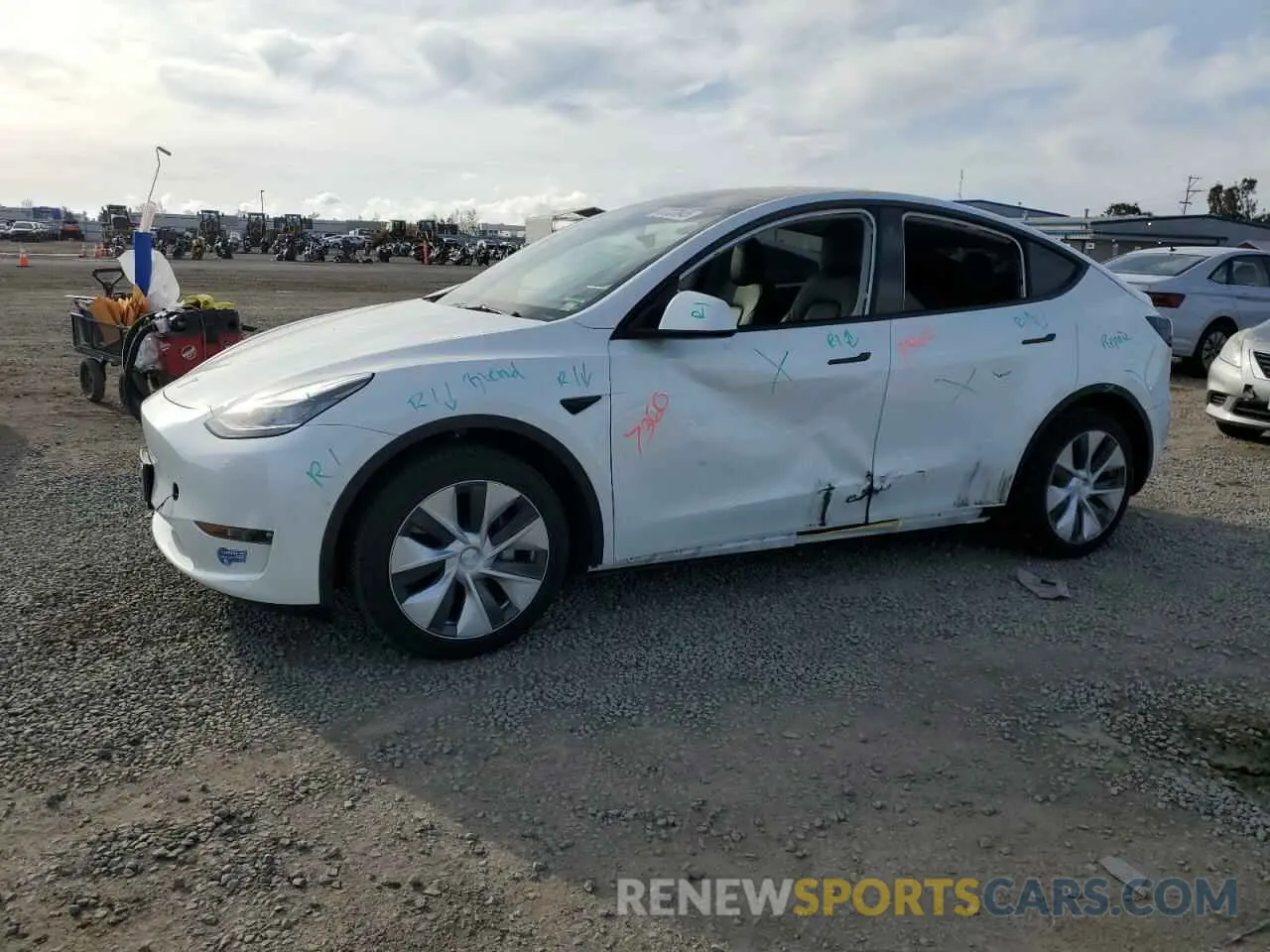 1 fotografías del automóvil dañado 5YJYGDEEXMF244899 TESLA MODEL Y 2021