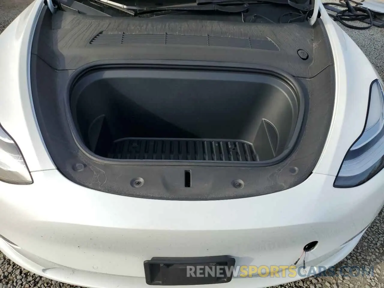 11 fotografías del automóvil dañado 5YJYGDEEXMF244899 TESLA MODEL Y 2021