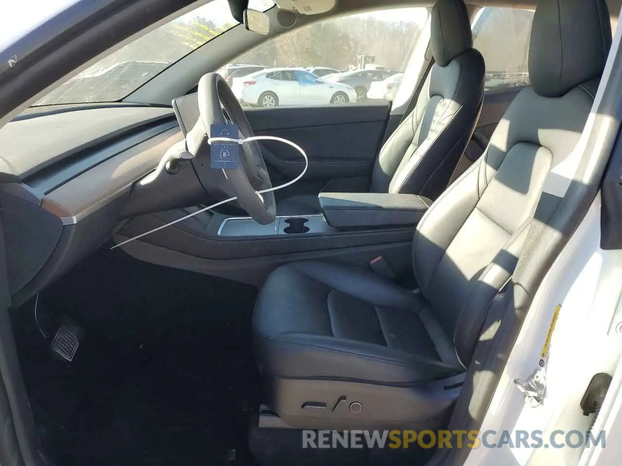 7 fotografías del automóvil dañado 5YJYGDEEXMF268491 TESLA MODEL Y 2021