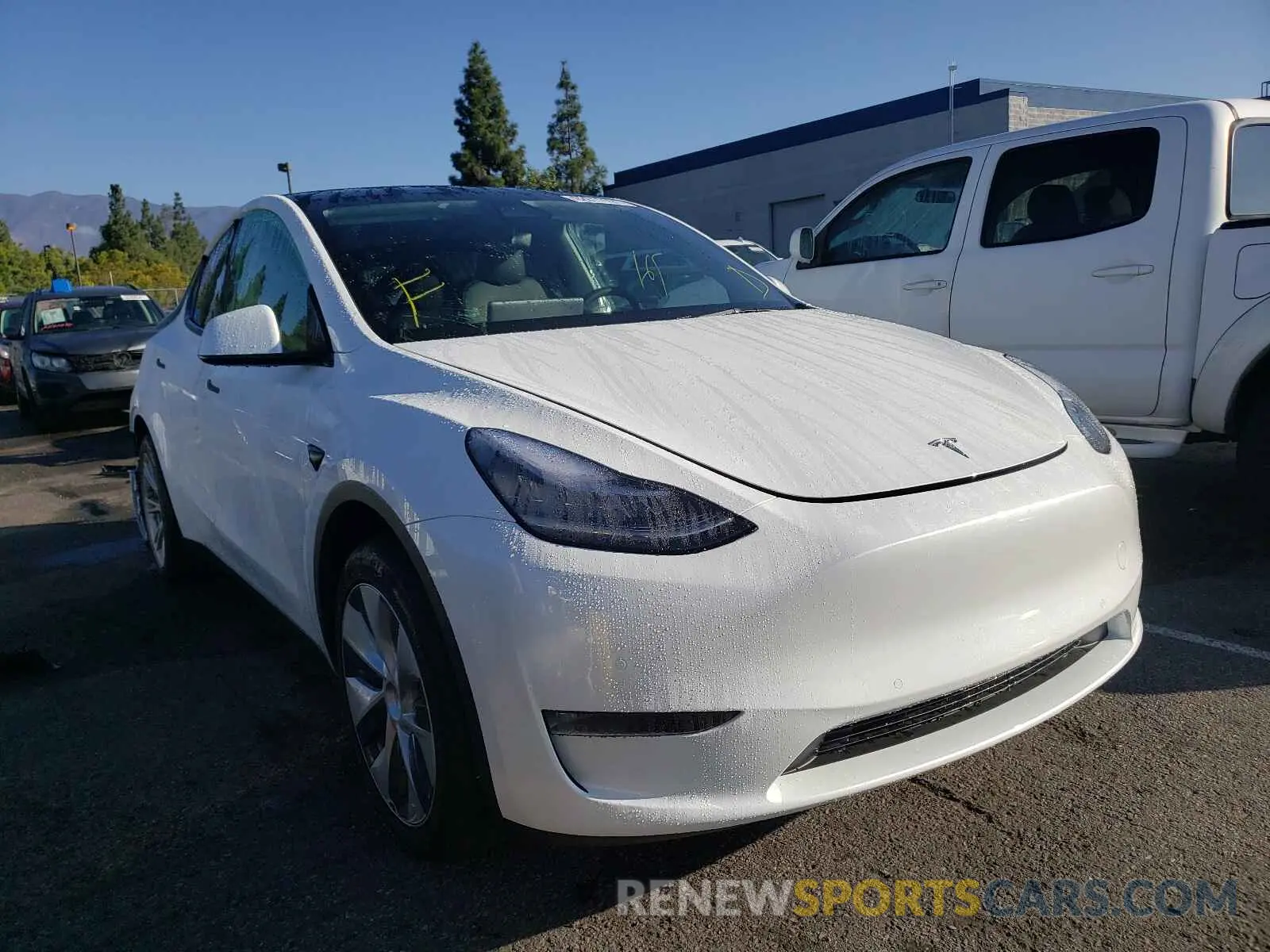 1 fotografías del automóvil dañado 5YJYGDEEXMF273481 TESLA MODEL Y 2021