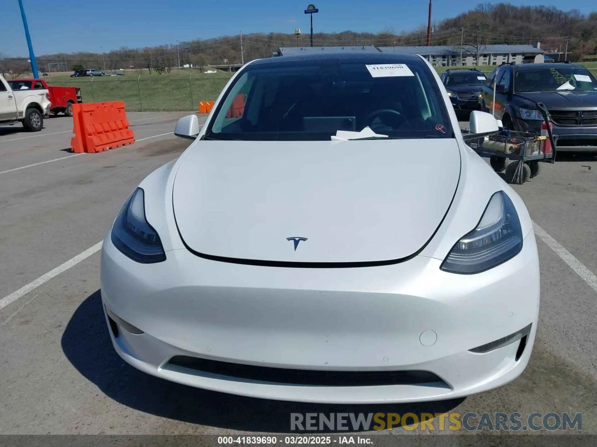 13 fotografías del automóvil dañado 5YJYGDEEXMF304096 TESLA MODEL Y 2021