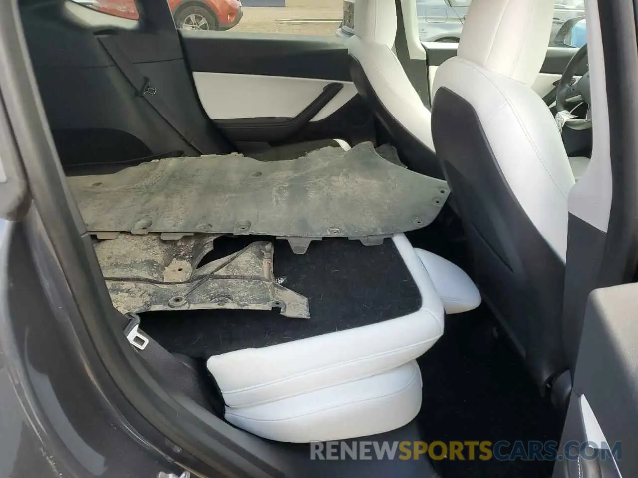 10 fotografías del automóvil dañado 5YJYGDEF0MF137692 TESLA MODEL Y 2021