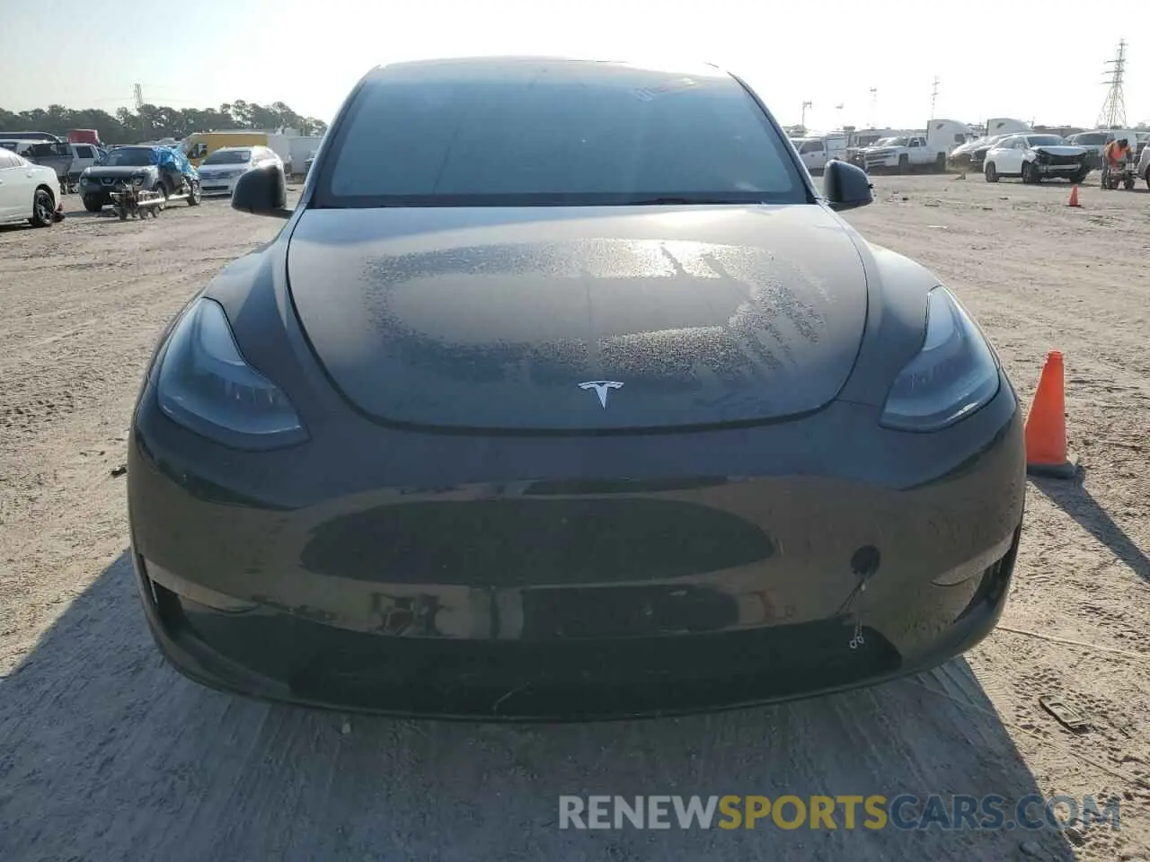 5 fotografías del automóvil dañado 5YJYGDEF0MF239915 TESLA MODEL Y 2021