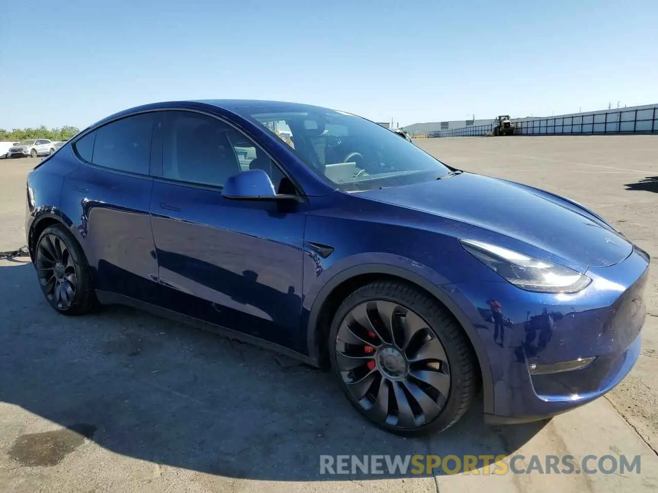 4 fotografías del automóvil dañado 5YJYGDEF0MF262336 TESLA MODEL Y 2021