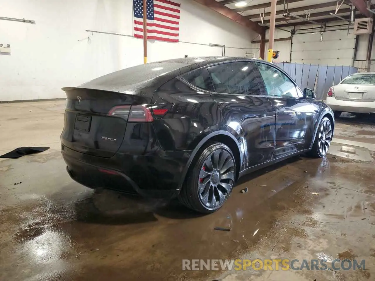 3 fotografías del automóvil dañado 5YJYGDEF1MF201903 TESLA MODEL Y 2021
