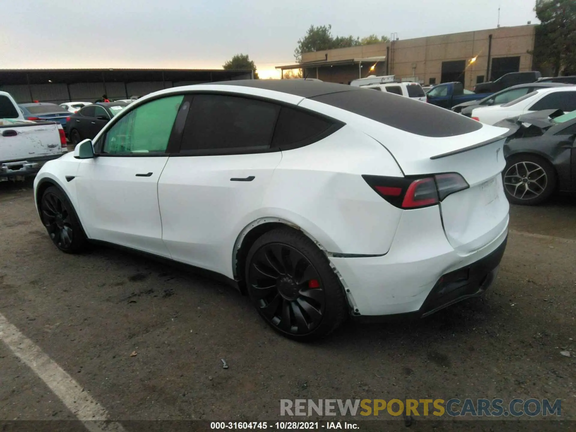 3 fotografías del automóvil dañado 5YJYGDEF2MF076278 TESLA MODEL Y 2021