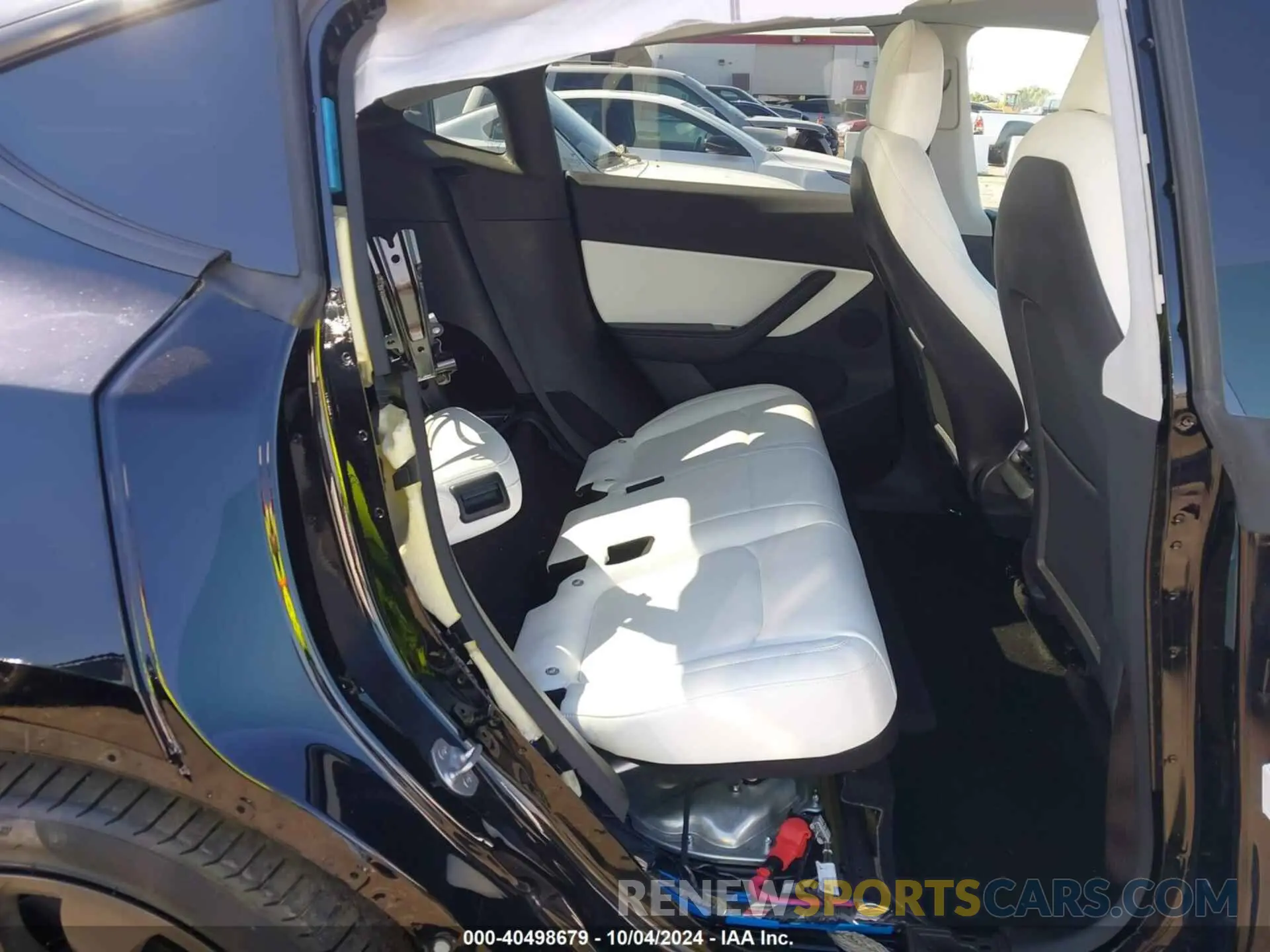 8 fotografías del automóvil dañado 5YJYGDEF2MF097986 TESLA MODEL Y 2021