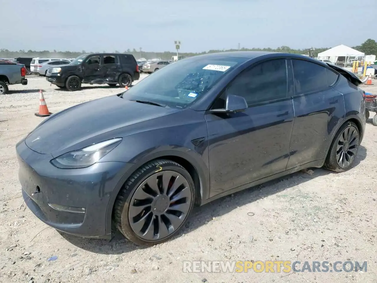 1 fotografías del automóvil dañado 5YJYGDEF3MF215835 TESLA MODEL Y 2021