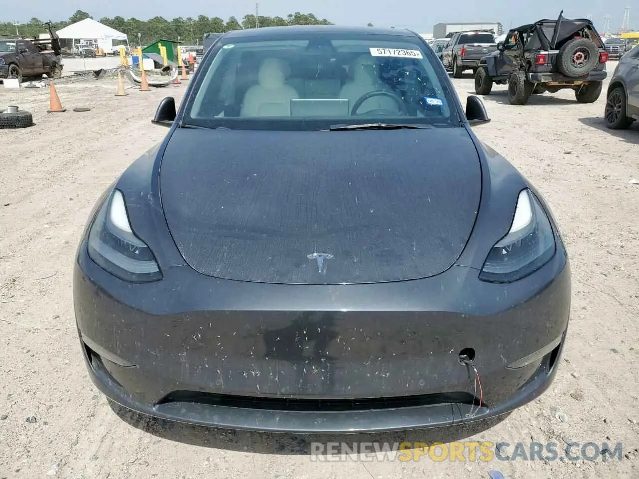 5 fotografías del automóvil dañado 5YJYGDEF3MF215835 TESLA MODEL Y 2021