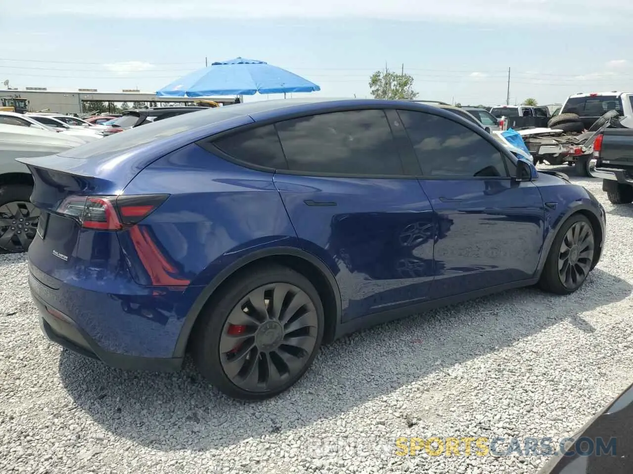 3 fotografías del automóvil dañado 5YJYGDEF5MF194681 TESLA MODEL Y 2021