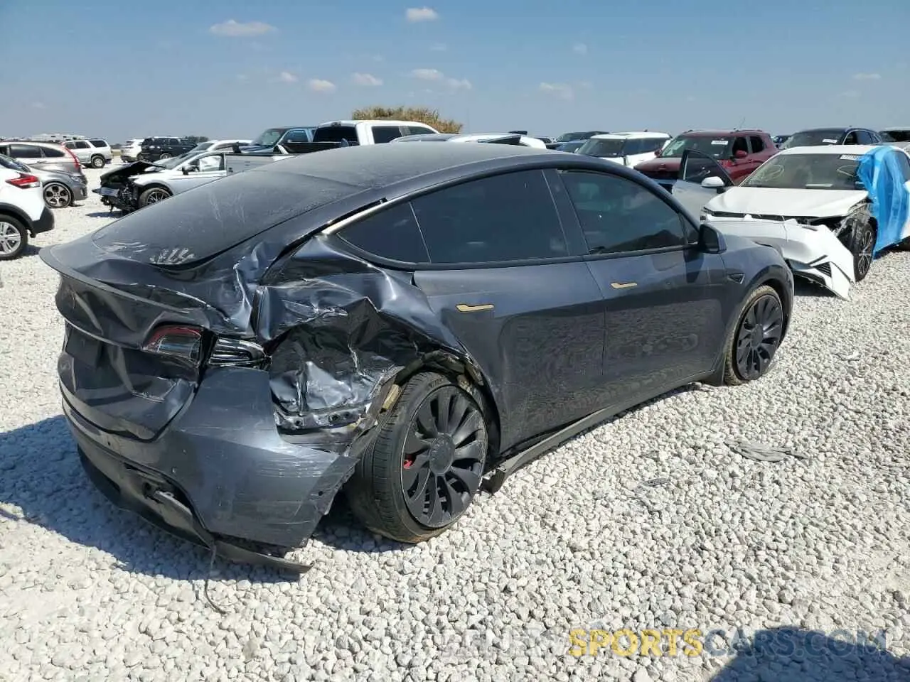 3 fotografías del automóvil dañado 5YJYGDEF5MF268830 TESLA MODEL Y 2021