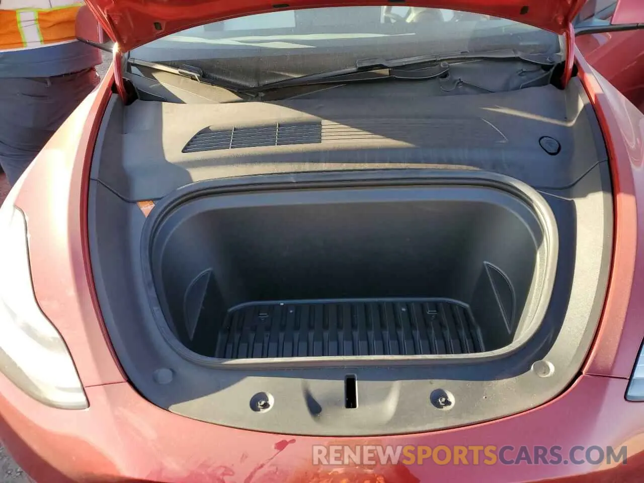 7 fotografías del automóvil dañado 5YJYGDEF6MF073173 TESLA MODEL Y 2021