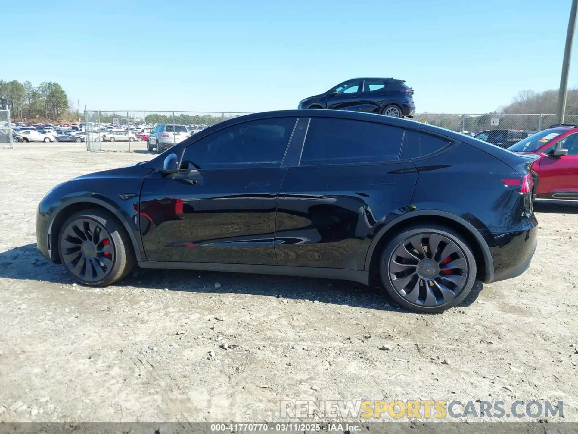 14 fotografías del automóvil dañado 5YJYGDEF6MF252877 TESLA MODEL Y 2021