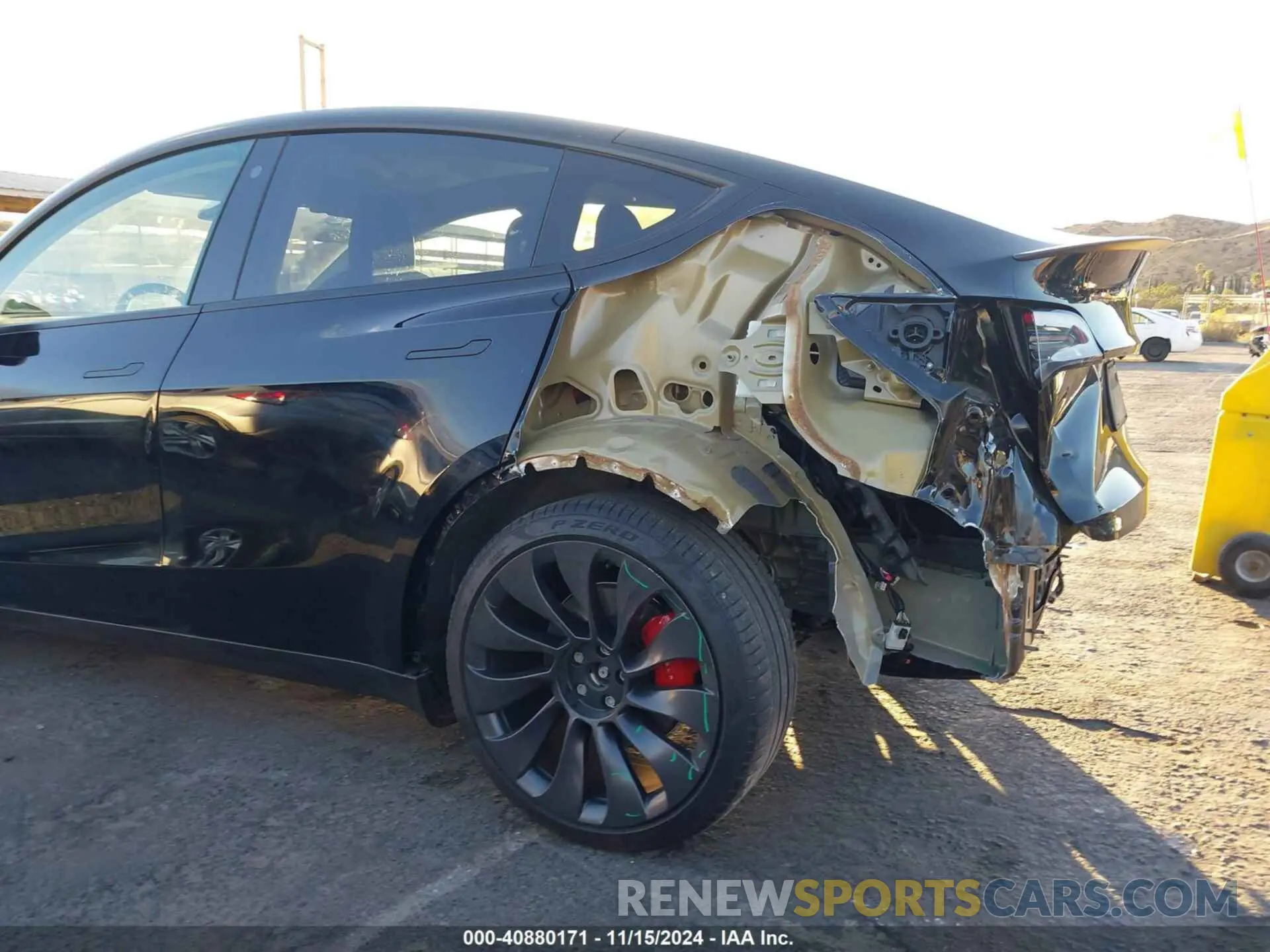 6 fotografías del automóvil dañado 5YJYGDEF6MF306484 TESLA MODEL Y 2021