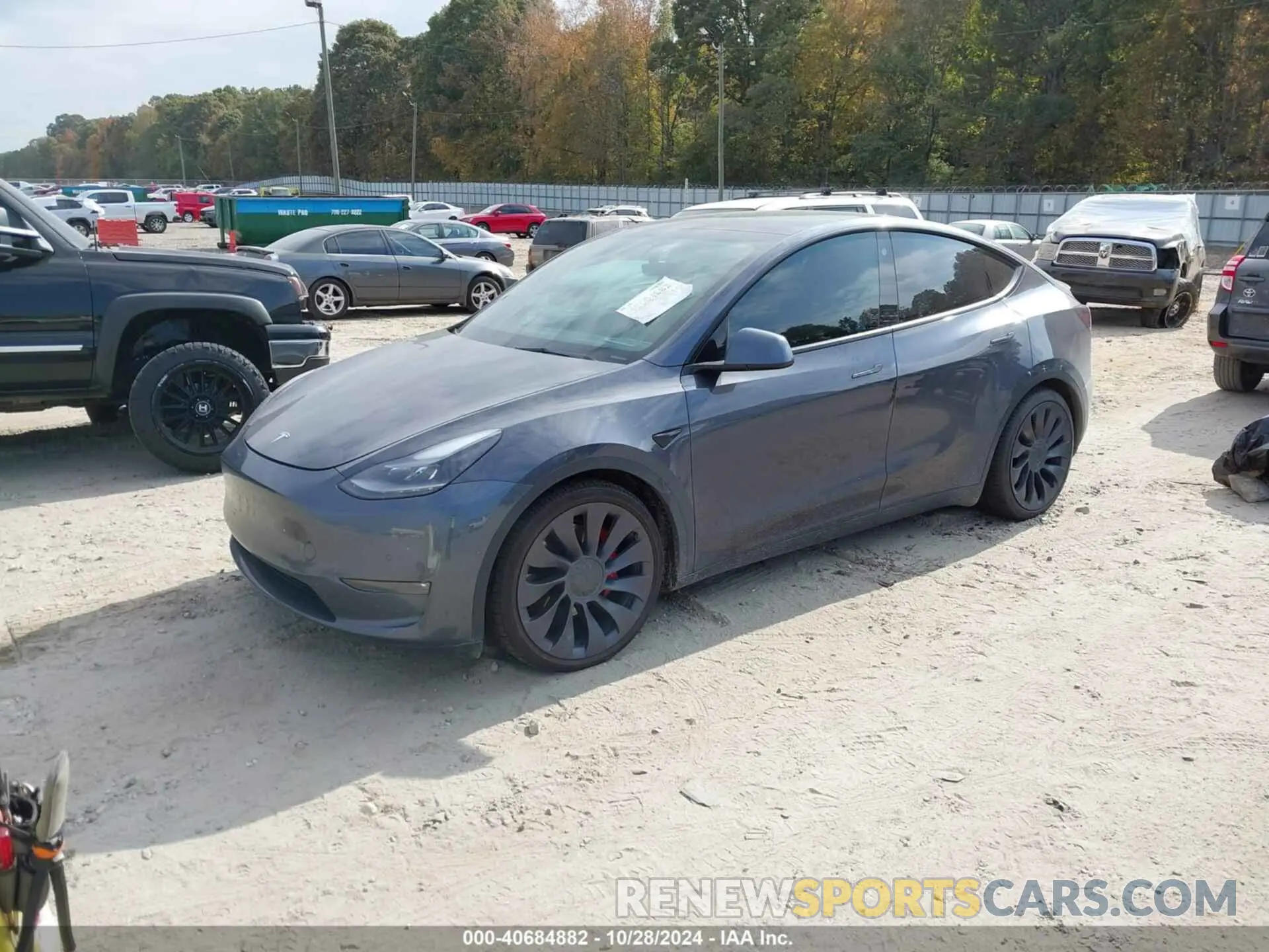2 fotografías del automóvil dañado 5YJYGDEF8MF240097 TESLA MODEL Y 2021