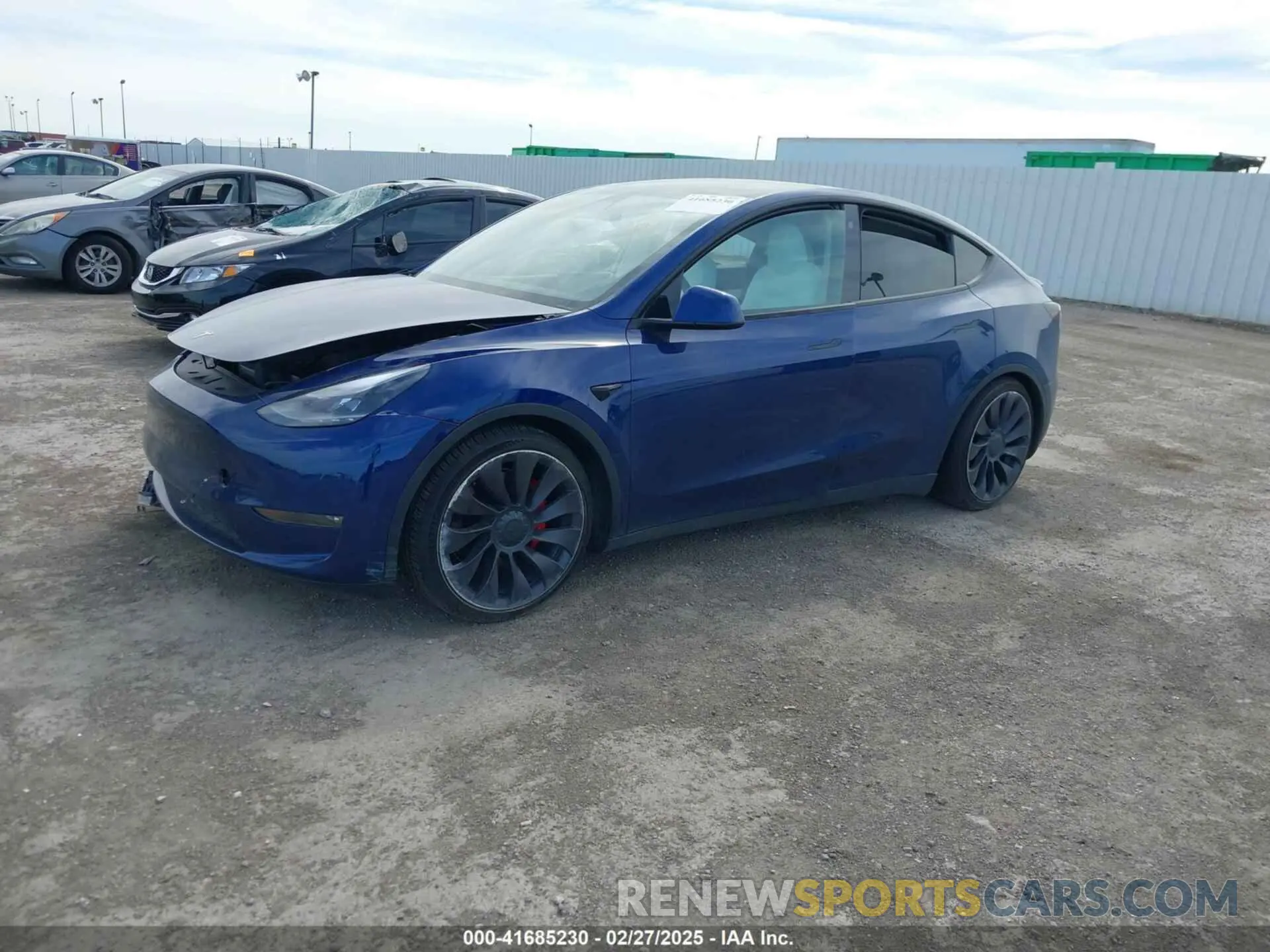 13 fotografías del automóvil dañado 5YJYGDEF8MF245641 TESLA MODEL Y 2021