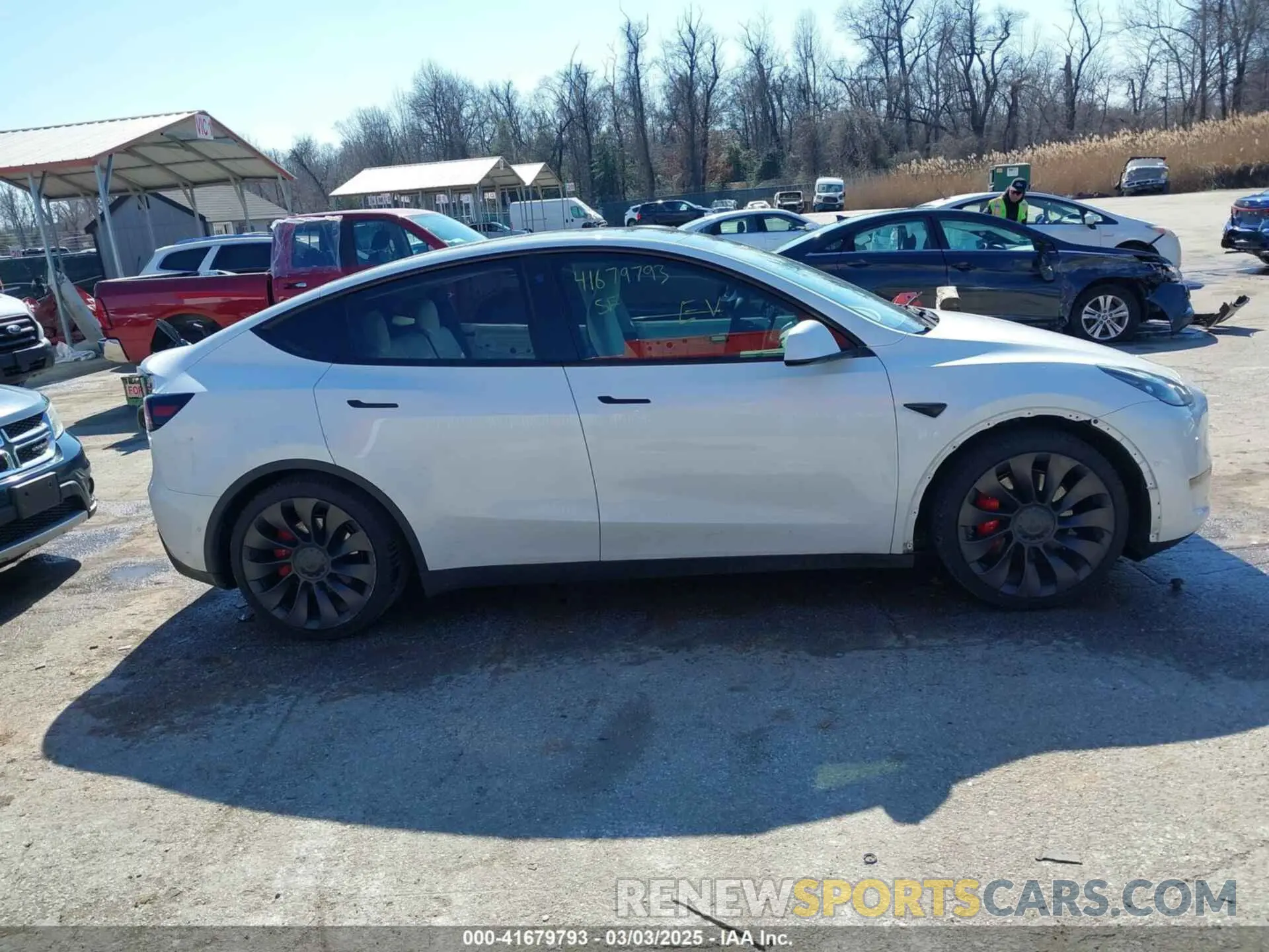 13 fotografías del automóvil dañado 5YJYGDEF8MF246658 TESLA MODEL Y 2021
