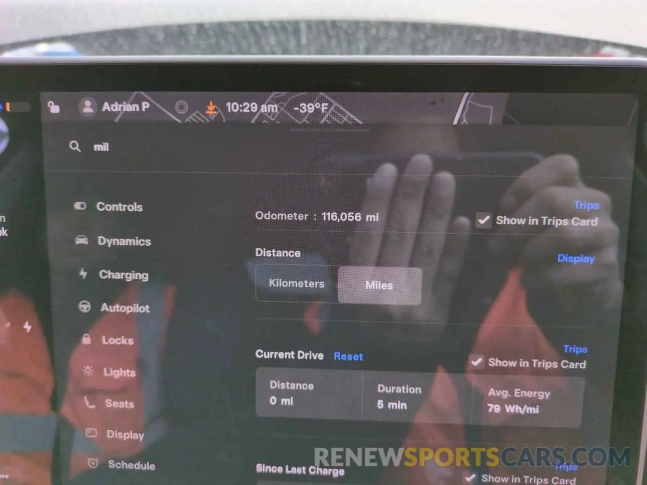 9 fotografías del automóvil dañado 5YJYGDEF9MF098617 TESLA MODEL Y 2021