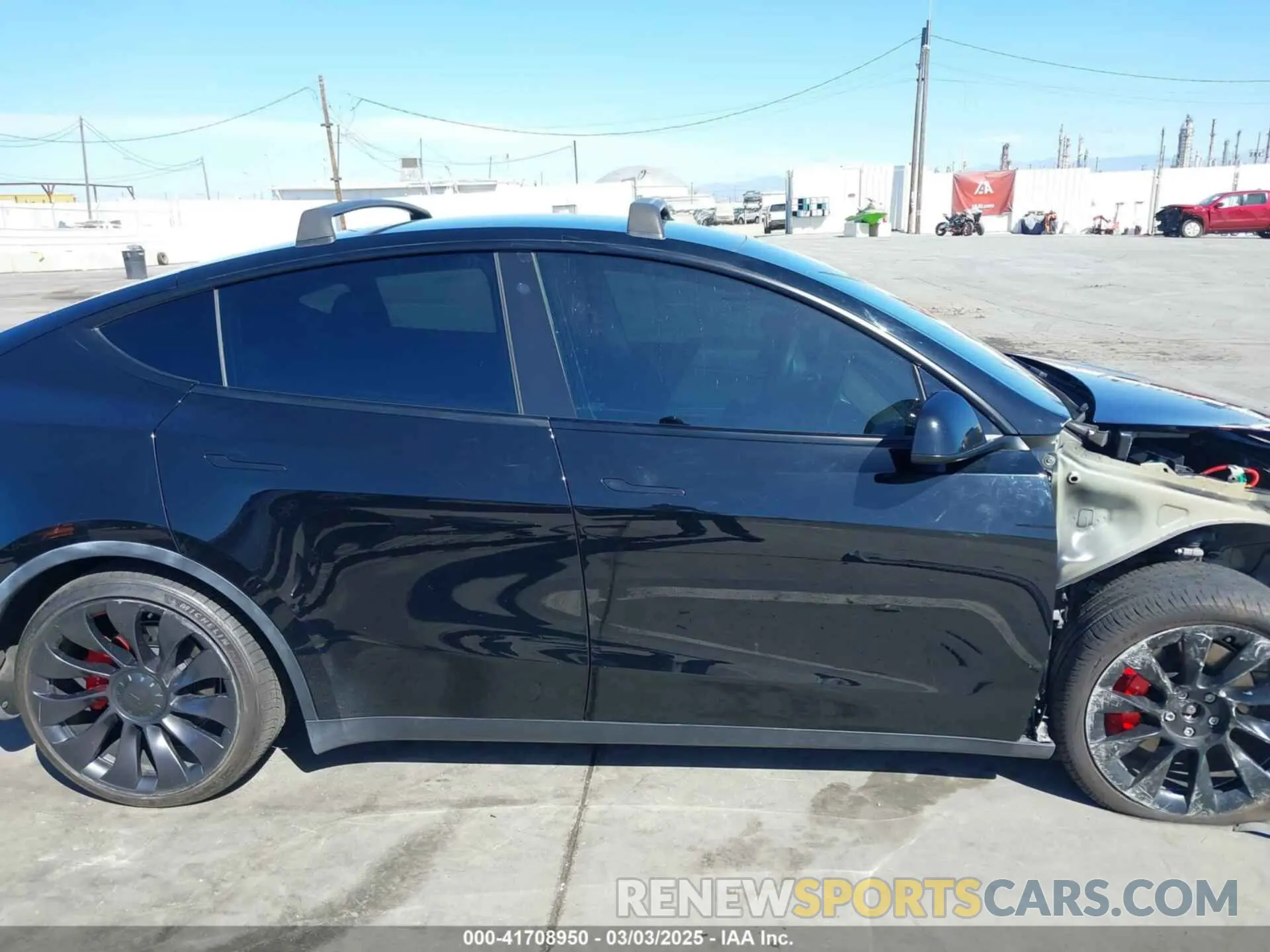 14 fotografías del automóvil dañado 5YJYGDEF9MF251738 TESLA MODEL Y 2021