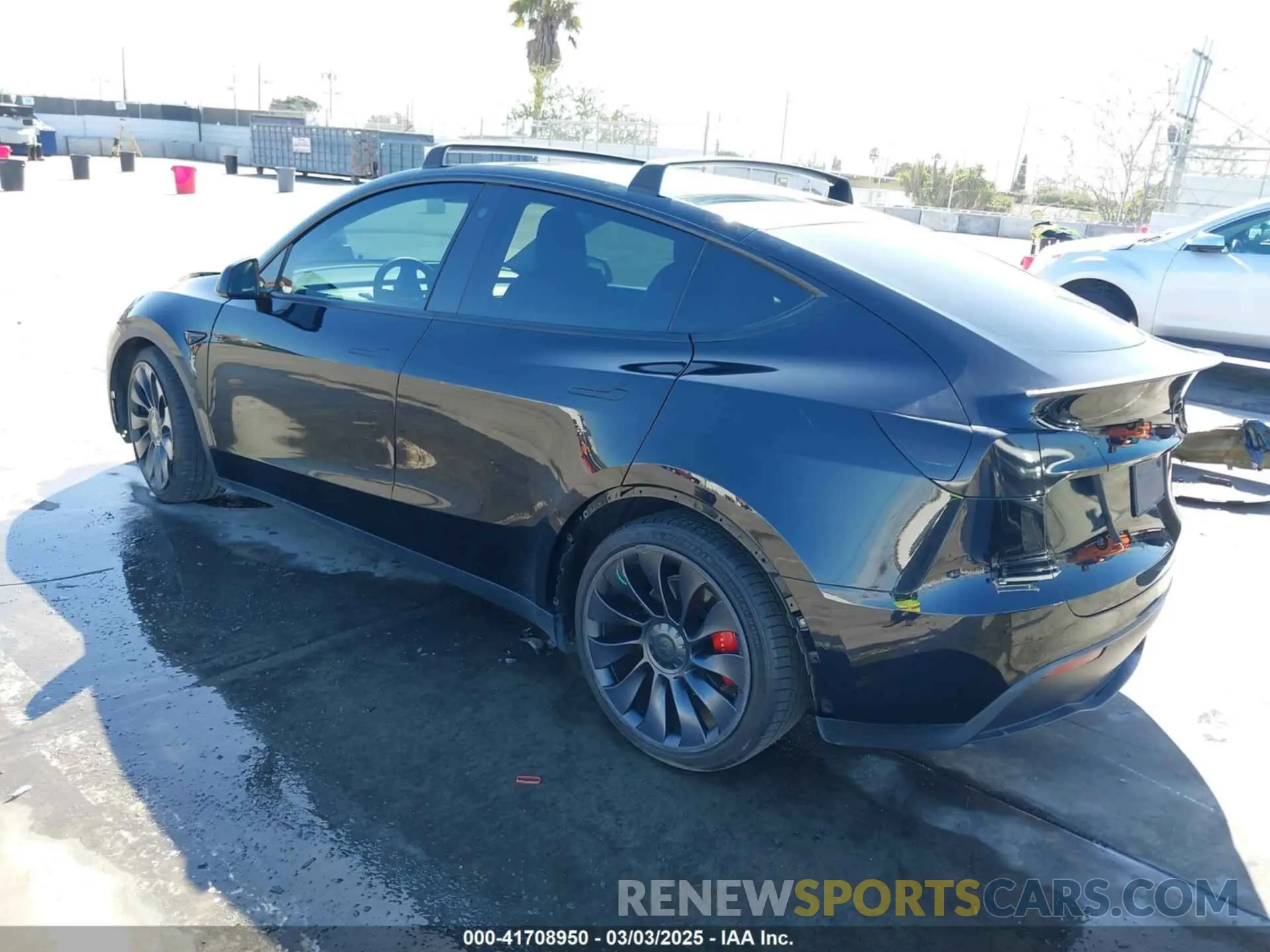 3 fotografías del automóvil dañado 5YJYGDEF9MF251738 TESLA MODEL Y 2021