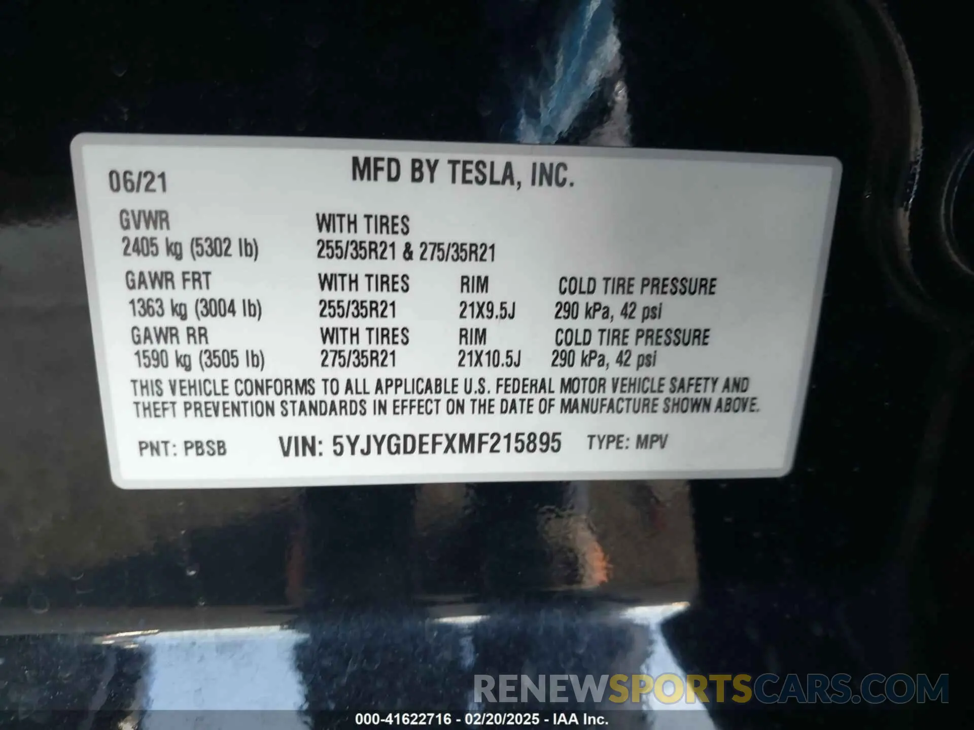 9 fotografías del automóvil dañado 5YJYGDEFXMF215895 TESLA MODEL Y 2021