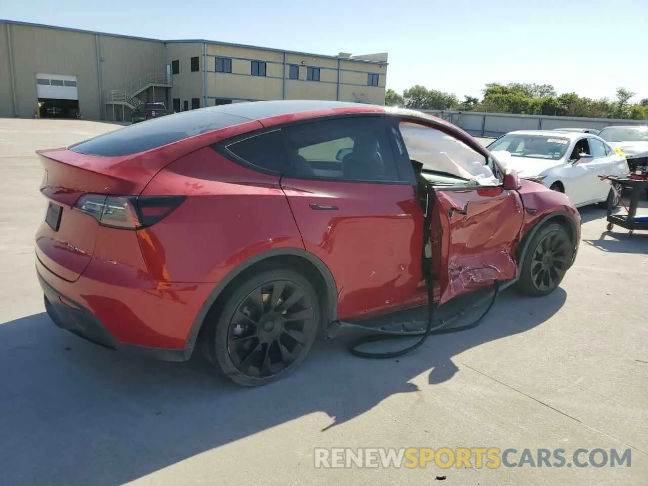 3 fotografías del automóvil dañado 7SAYGAEE0NF414044 TESLA MODEL Y 2022