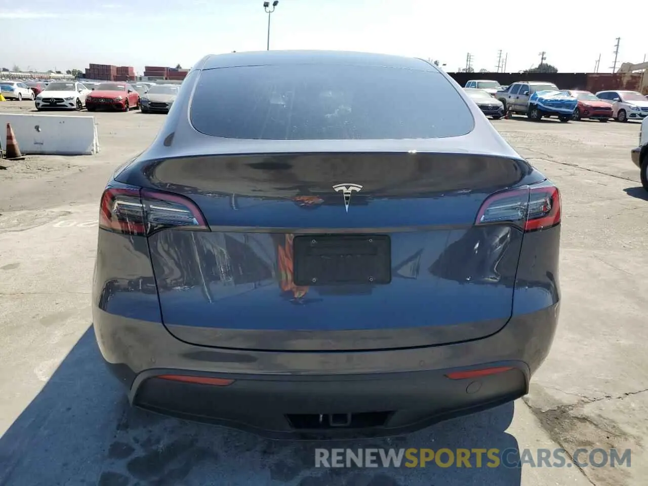 6 fotografías del automóvil dañado 7SAYGAEE1NF486077 TESLA MODEL Y 2022