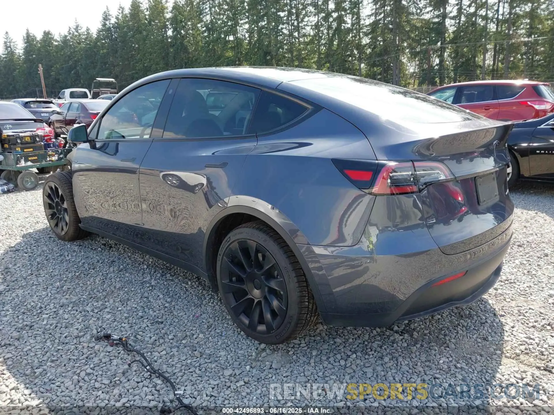 3 fotografías del automóvil dañado 7SAYGAEE3NF359220 TESLA MODEL Y 2022