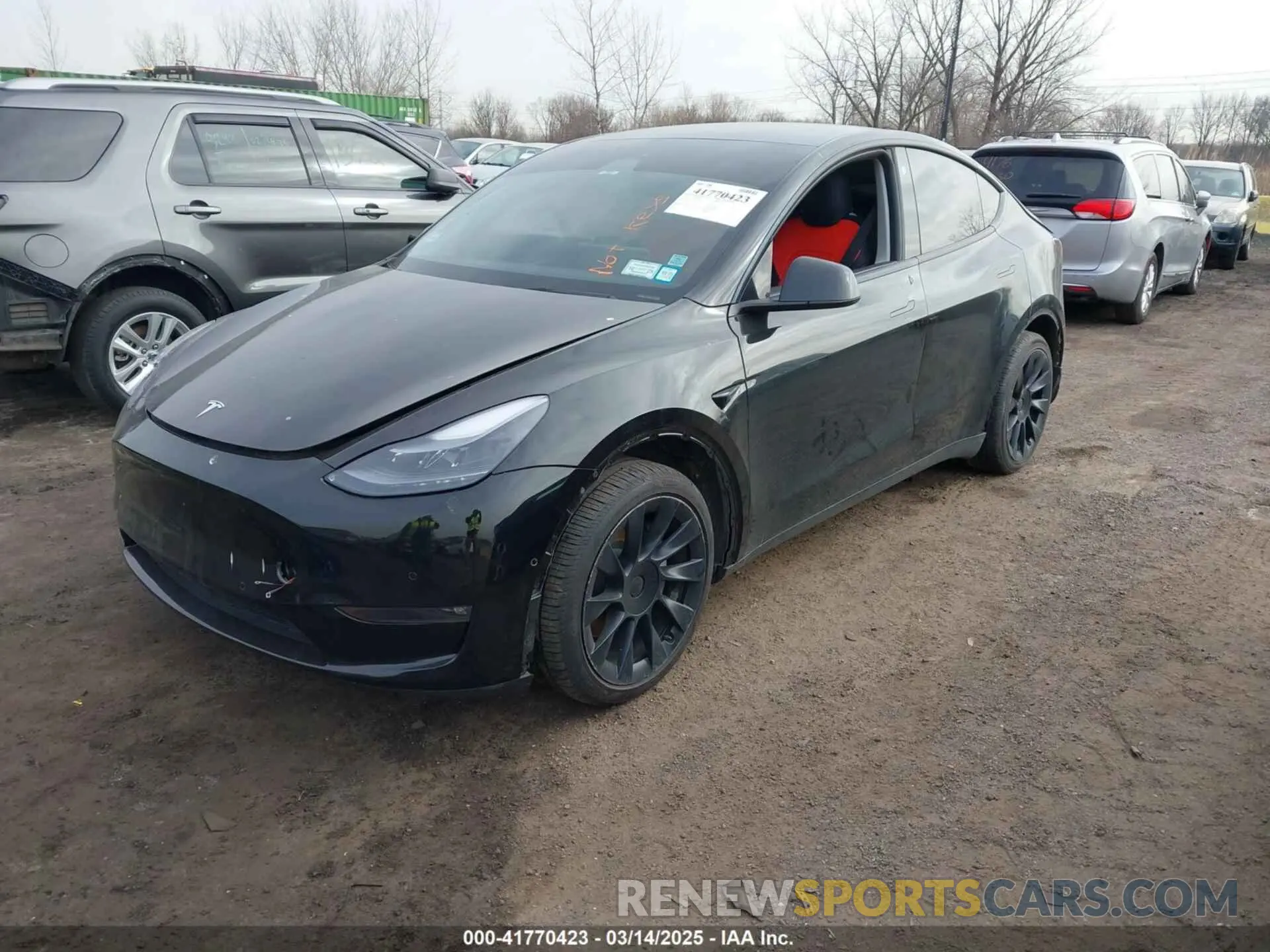 2 fotografías del automóvil dañado 7SAYGAEE3NF537420 TESLA MODEL Y 2022