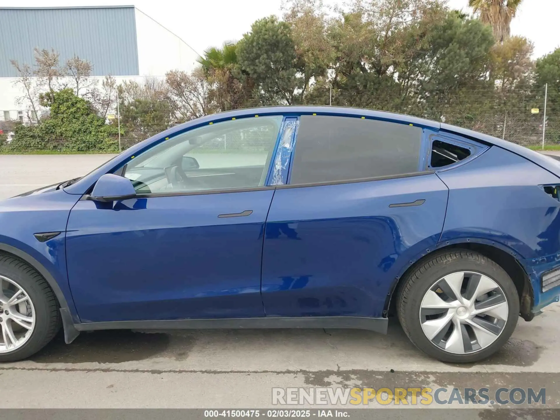 15 fotografías del automóvil dañado 7SAYGAEE3NF573141 TESLA MODEL Y 2022