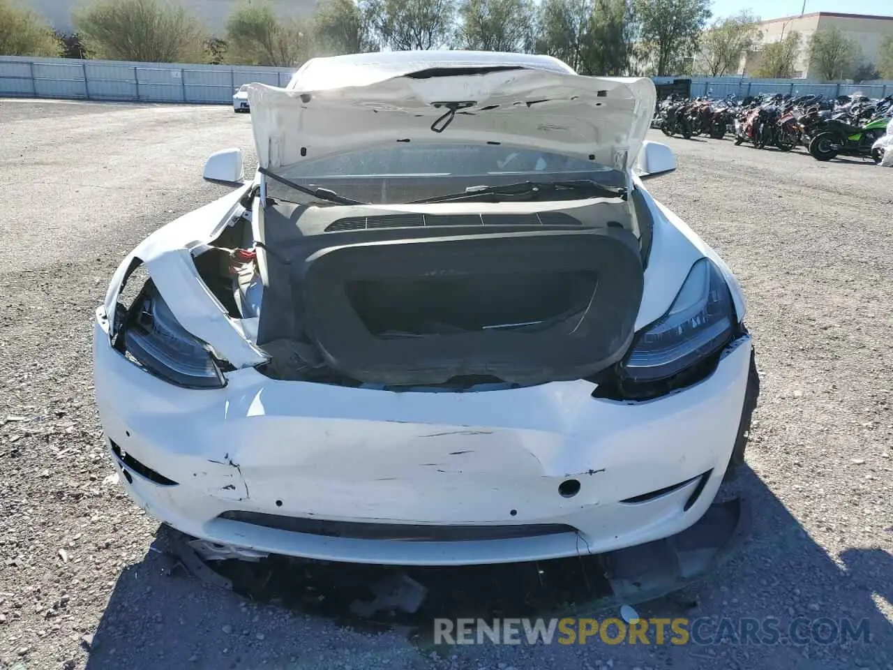 9 fotografías del automóvil dañado 7SAYGAEE4NF315310 TESLA MODEL Y 2022