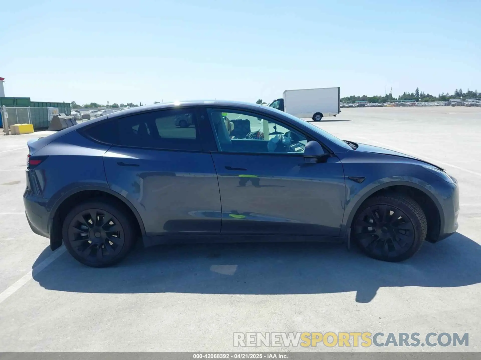 13 fotografías del automóvil dañado 7SAYGAEE4NF341230 TESLA MODEL Y 2022