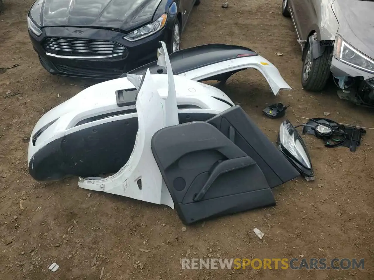 12 fotografías del automóvil dañado 7SAYGAEE4NF362899 TESLA MODEL Y 2022
