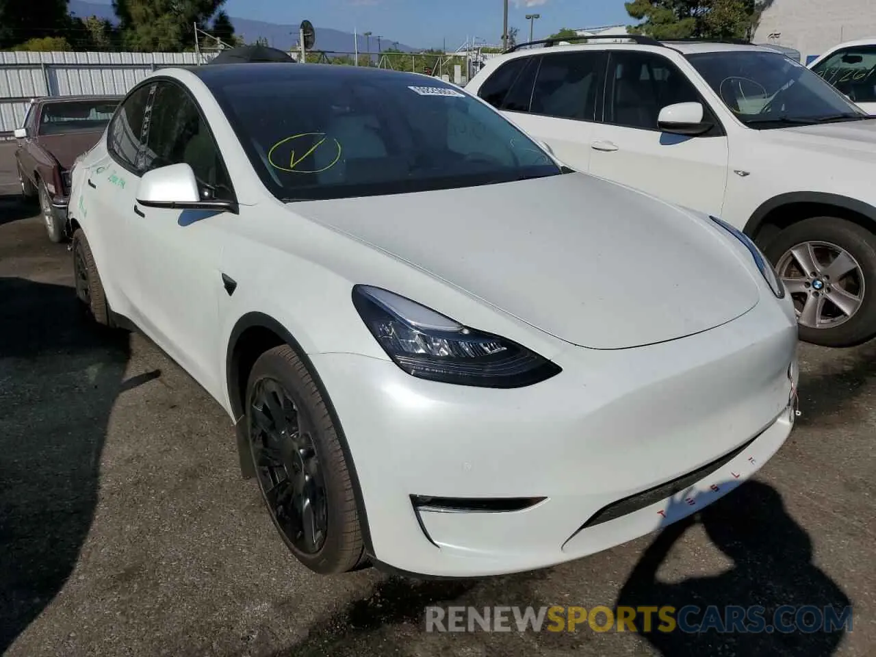 1 fotografías del automóvil dañado 7SAYGAEE4NF466258 TESLA MODEL Y 2022