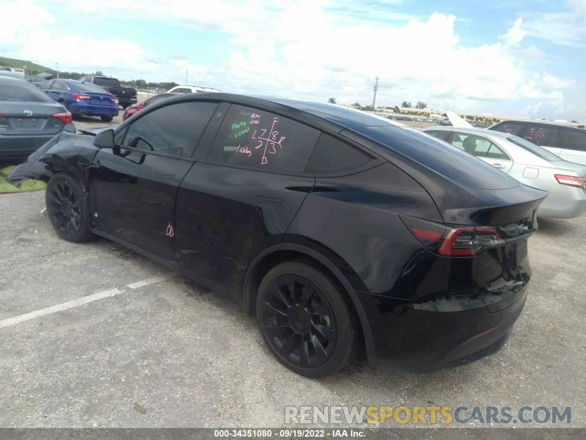 3 fotografías del automóvil dañado 7SAYGAEE5NF309094 TESLA MODEL Y 2022